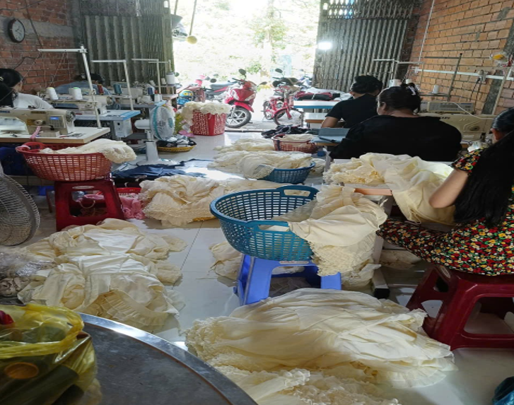 Mô hình xưởng may gia công góp phần giải quyết việc làm cho phụ nữ ở cù lao
